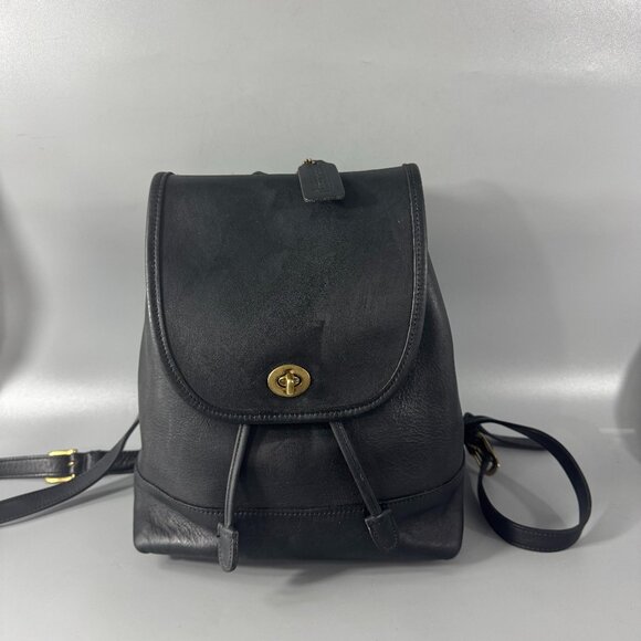 Coach Handbags - Vintage Coach 9791 Drawstring Leather Daypack Backpack